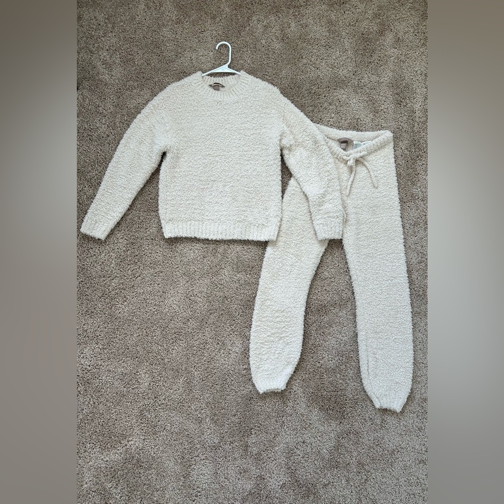 Women’s H&M Fuzzy Set
